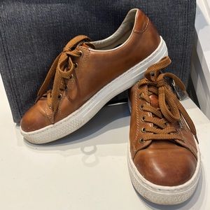 Reiker Sneakers